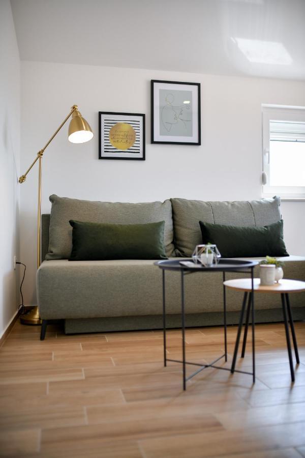 Modern Holiday Apartment "Libra" With Swimming Pool Posedarje Exterior photo