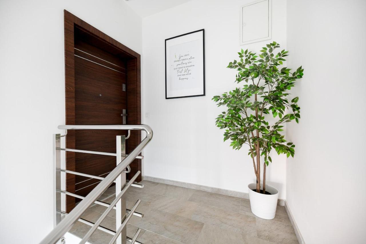 Modern Holiday Apartment "Libra" With Swimming Pool Posedarje Exterior photo